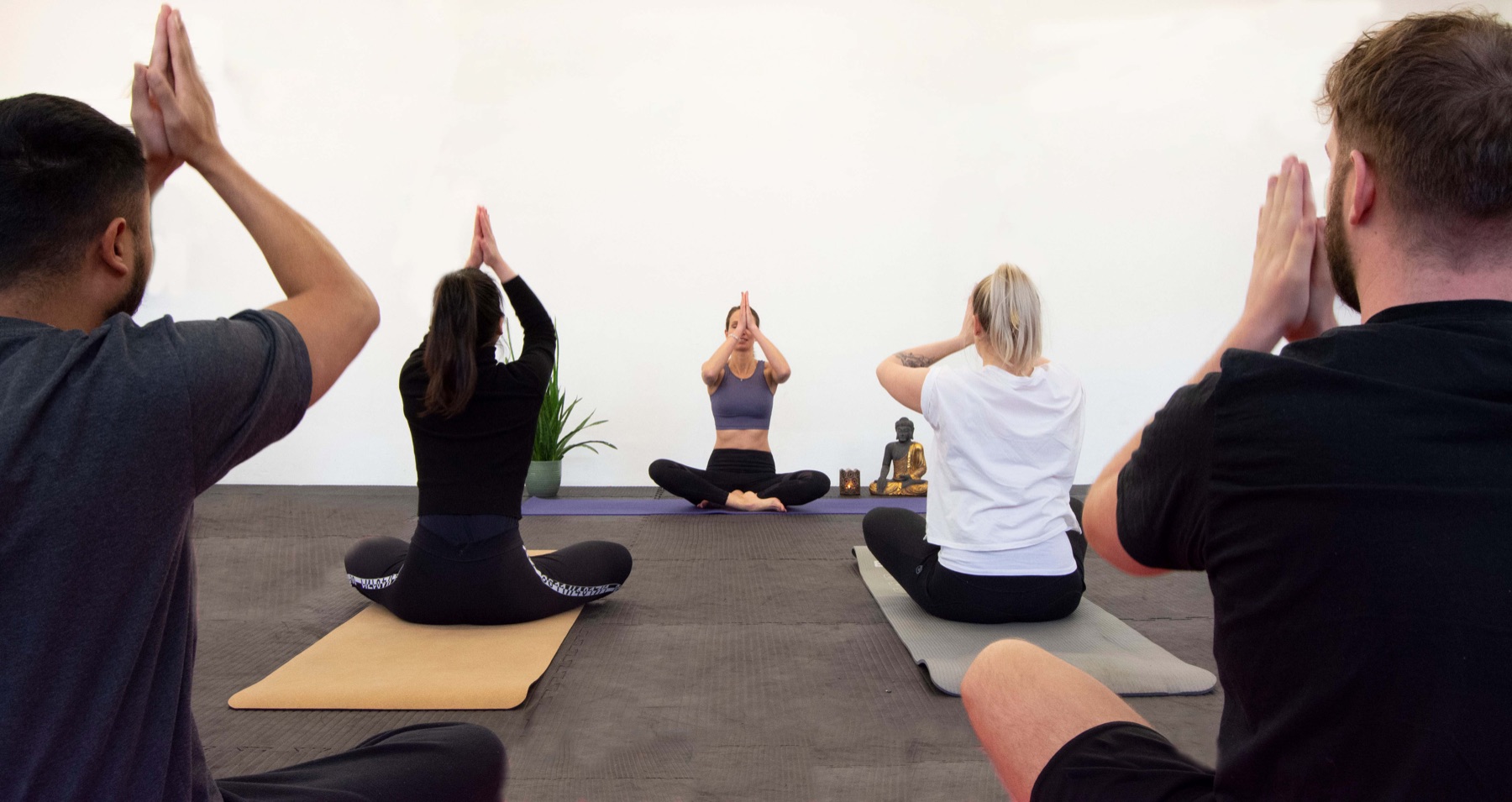Vinyasa Yoga für Anfänger